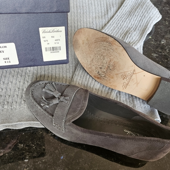 Suede shoes by Brooks Brothers - Picture 3 of 5